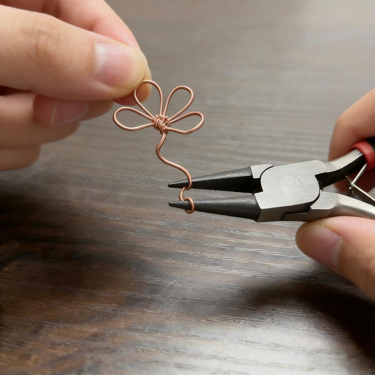 كماشة صغيرة احترافية ذات رأس ط - مراجعة Electronics Repair Tools And Equipment وسعره